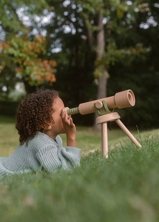 Wooden Tripod Telescope – 15x Zoom
