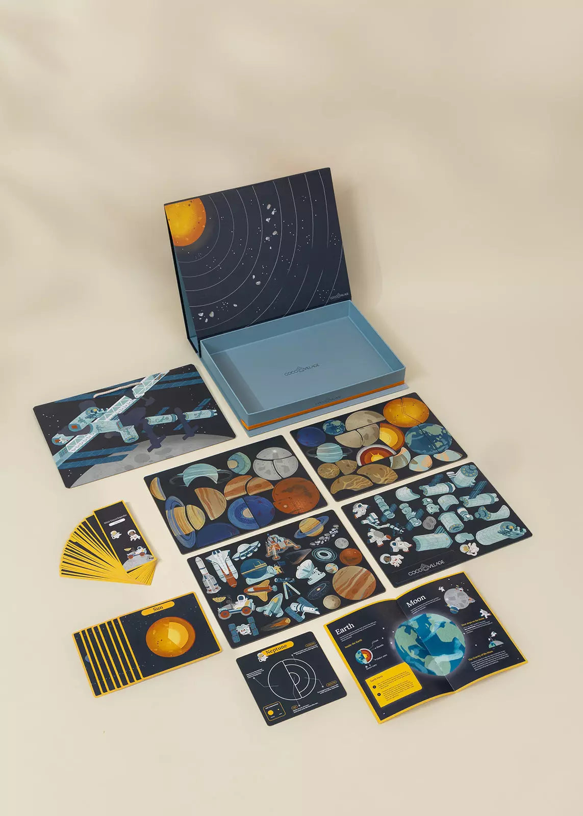 Interactive & Magnetic Encyclopedia – Space Discovery (English Version)