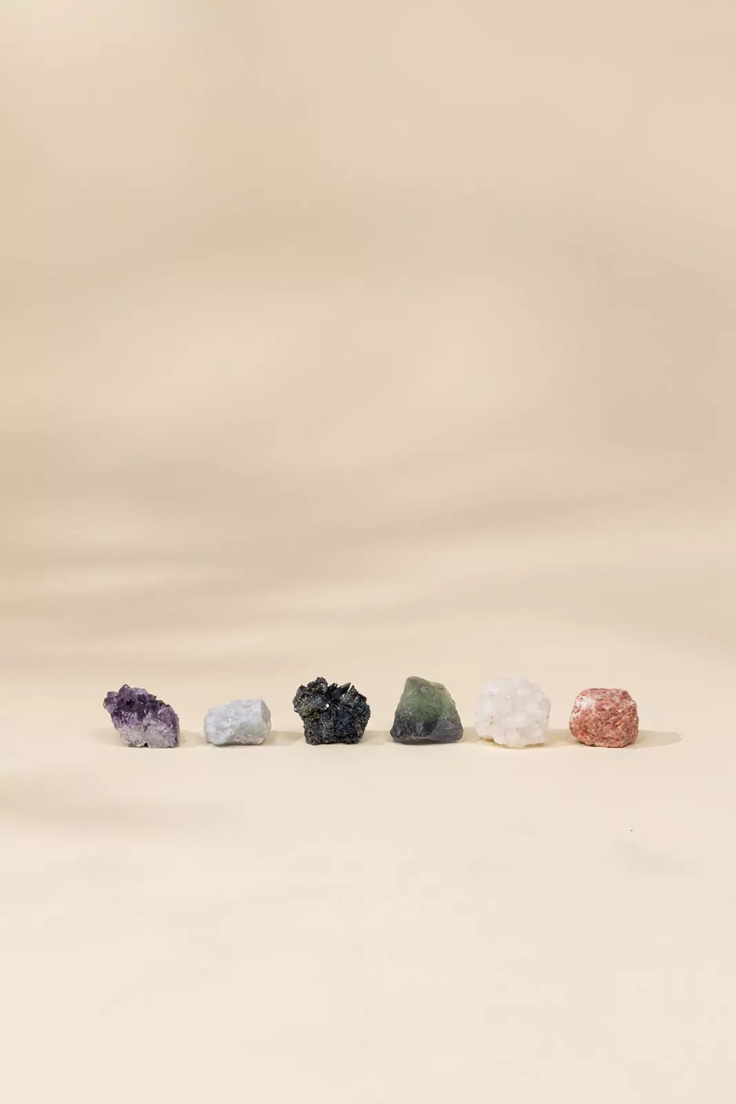Set of 6 collectible Minerals - Mystic Pebbles