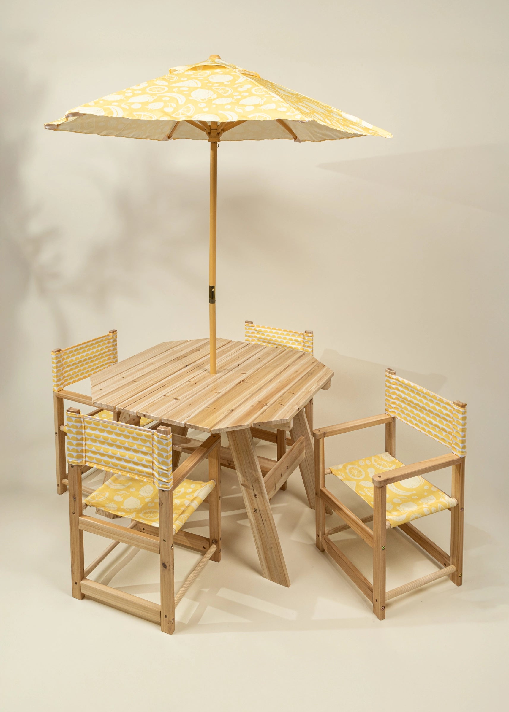 Kids’ Patio Set 4 Chairs and Parasol–Summer Fruits