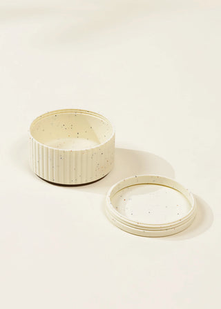 Bol à collation en silicone avec couvercle – Collection Pottery 