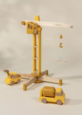 Grue de chantier en bois surdimensionnée