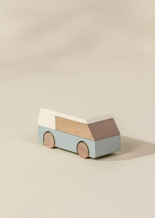 Véhicule en bois – Camping-car 