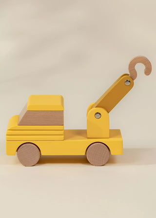 Wooden Construction Vehicle - Tow Truck
