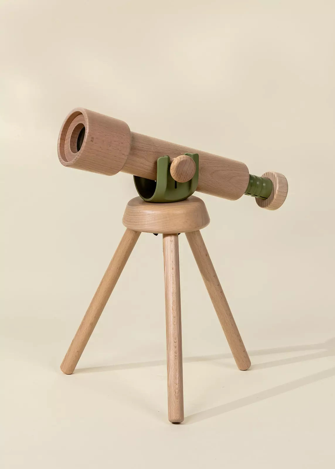 Wooden Tripod Telescope – 15x Zoom