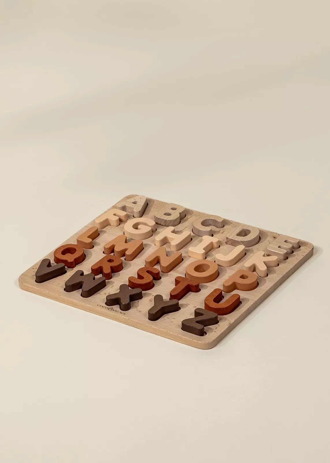 Ensemble de lettres en bois 