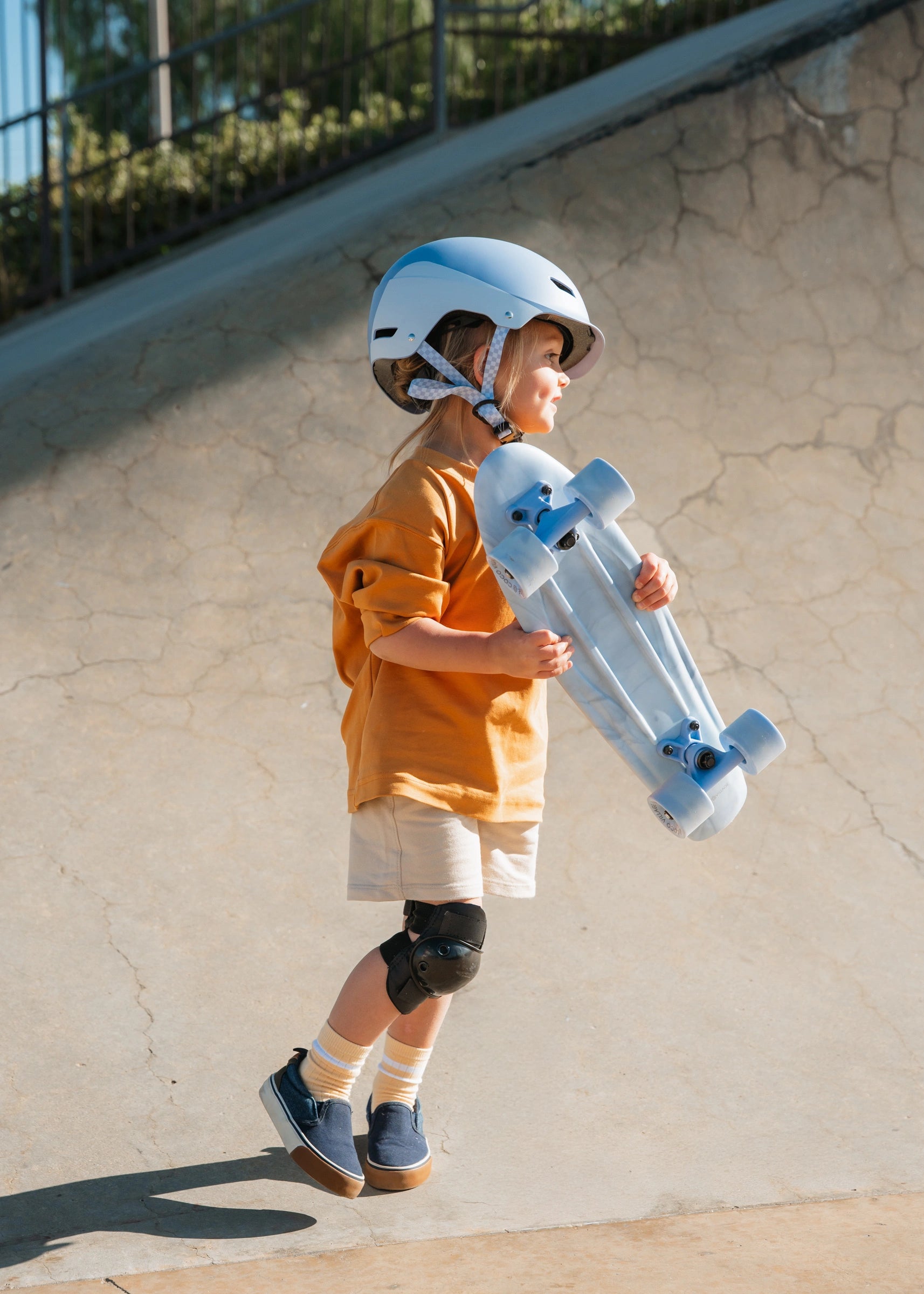 Image of Kids’ Pintail Cruiser Skateboard – Ocean Marble