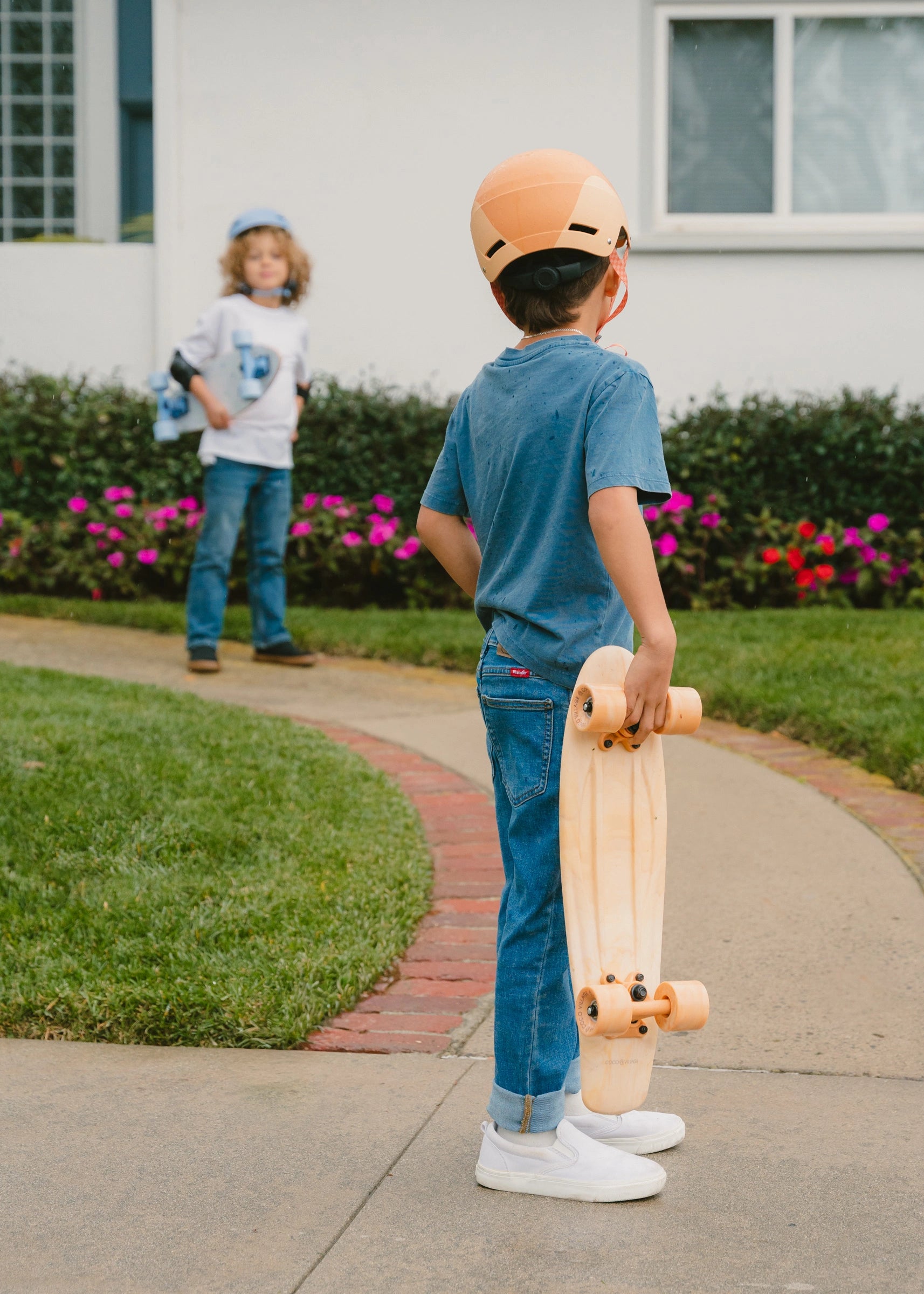 Image of Kids’ Pintail Cruiser Skateboard–Grapefruit Marble