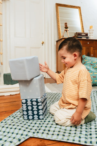 Vegan Leather Play Mat&Cubes Set-Playful Patterns