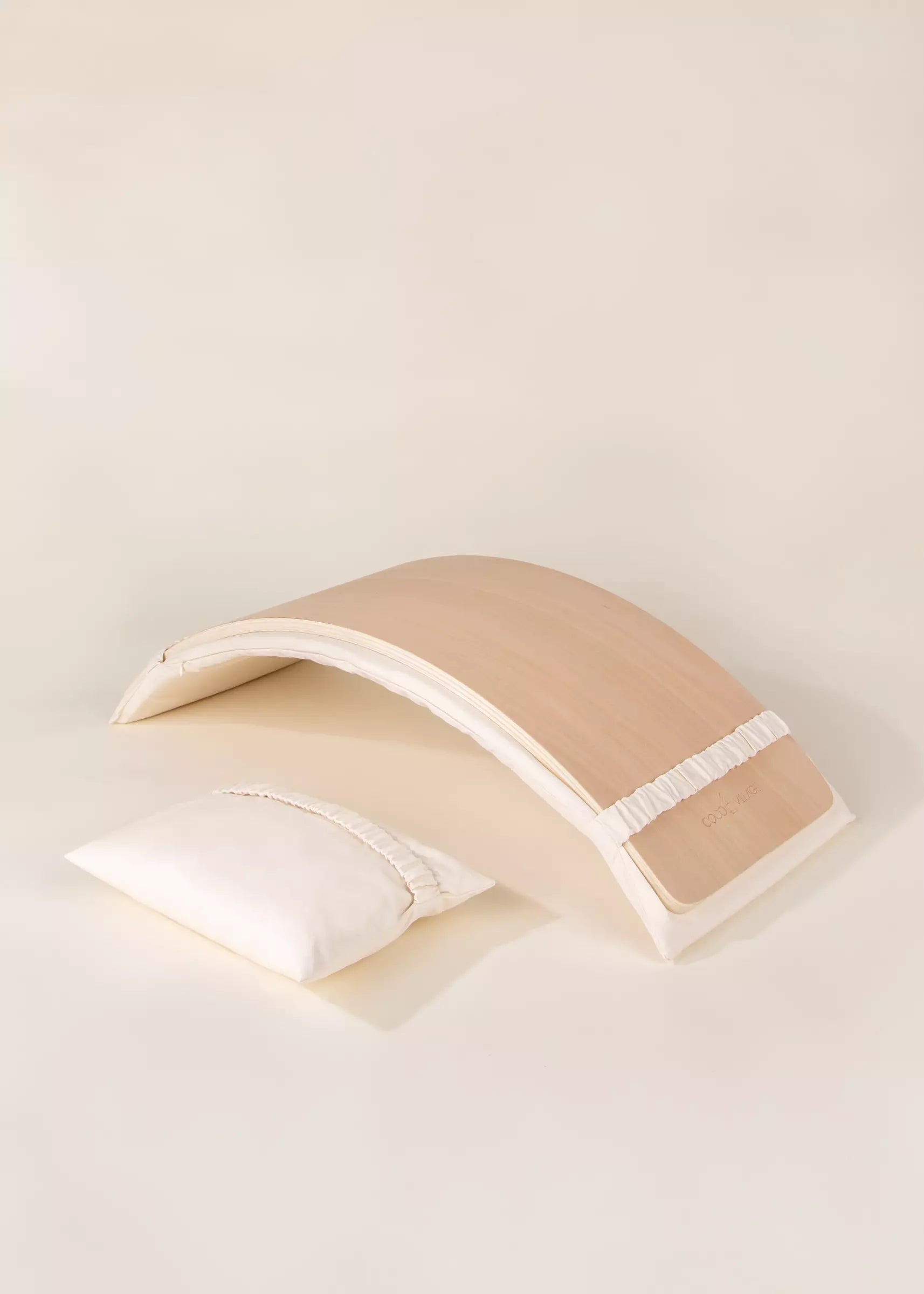 Image of Matelas avec coussin en coton et lin pour planche d'équilibre