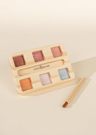 Ensemble de maquillage en bois