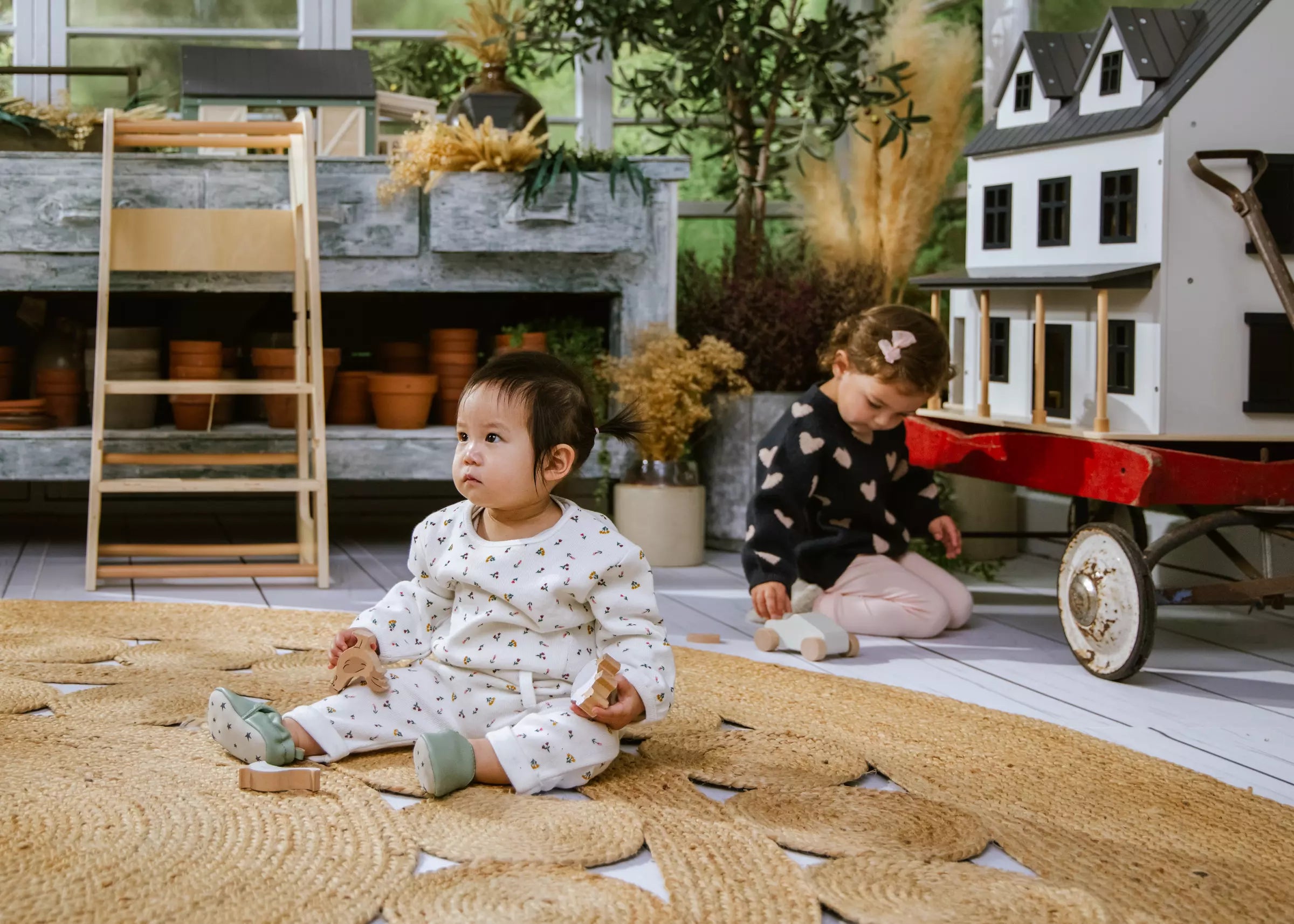 Image of Crew Graphic Top White 0-3m