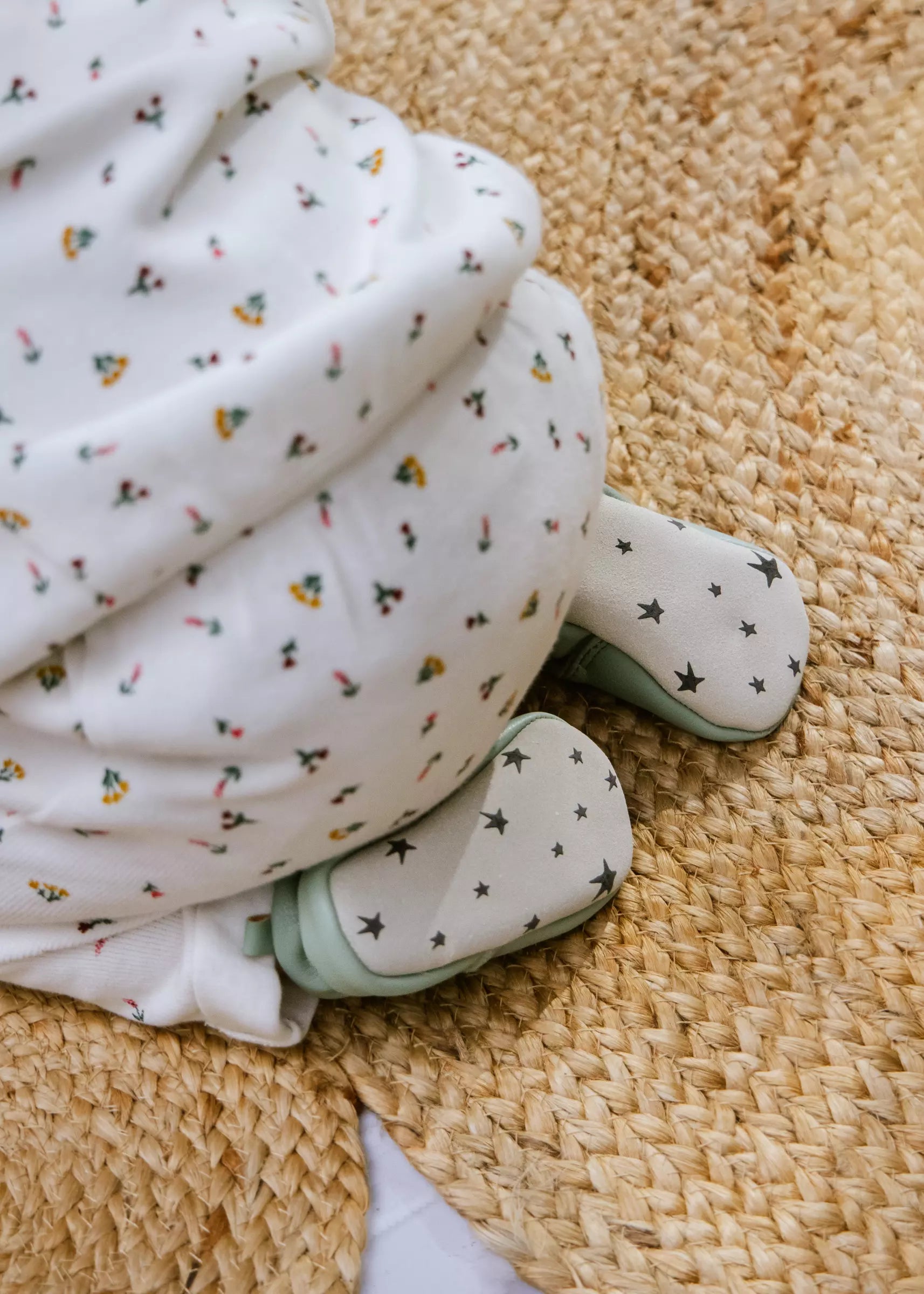 Image of Crew Graphic Top White 0-3m