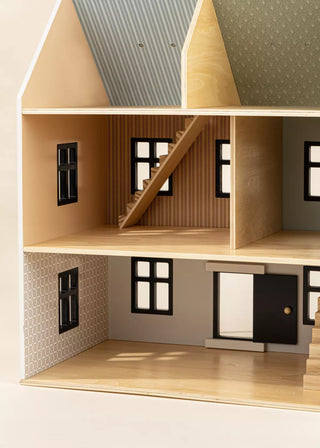 Maison de poupée en bois