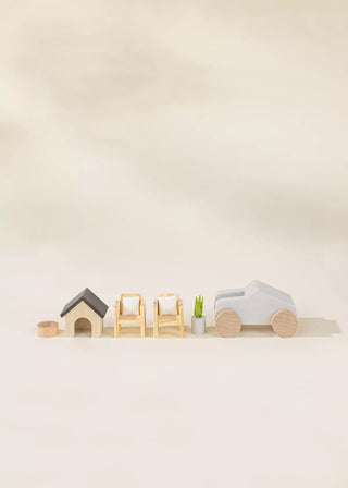 Wooden Doll House Outdoor Furniture (8pcs)