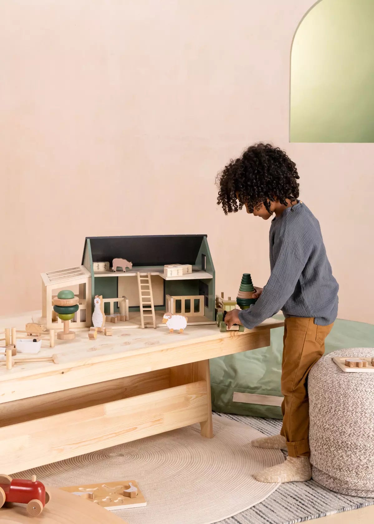 Image of Wooden Farm & Accessories Set