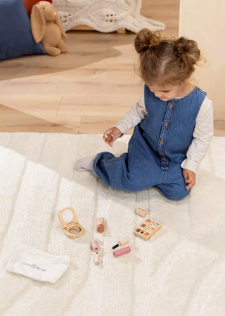 Ensemble de maquillage en bois