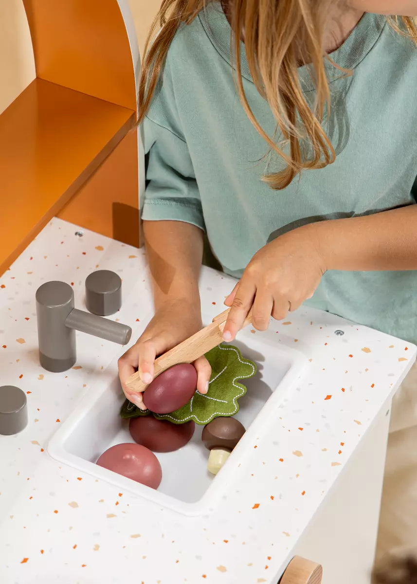 Image of Wooden Vegetables Playset